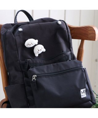 しろたん ふんわりバッジ 寝そべり アクセサリー リュック Mother Garden 通販 雑貨とペット用品の通販サイト マザーガーデン ペットパラダイス