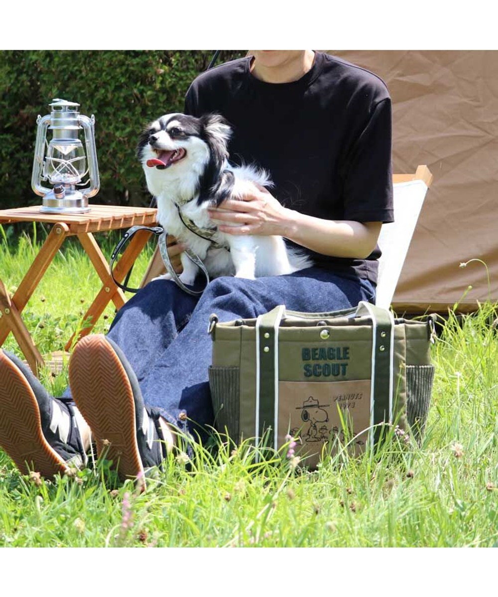 お散歩バッグ スヌーピー 28 12cm ビーグルスカウト柄 犬 キャリーバッグ ペット キャリーバッグ ショルダー イヌ ドック 犬服 犬用品 ペット用品 おしゃれ かわいい 猫 キャラクター Pet Paradise 通販 雑貨とペット用品の通販サイト マザーガーデン ペット