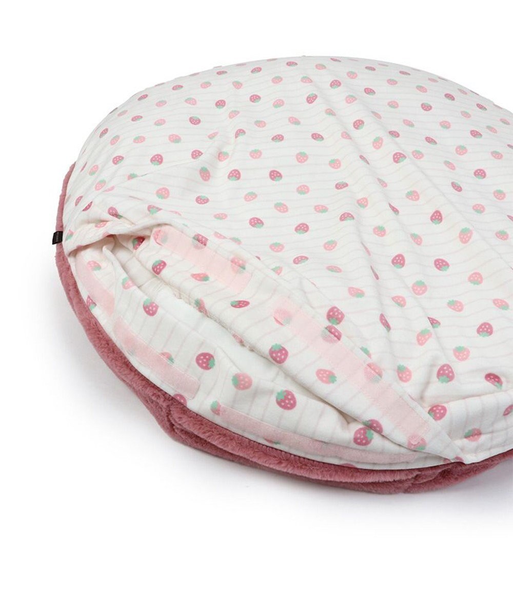 PET PARADISE ネット店限定  くすみ苺 クッション (70×71cm)  小型犬 