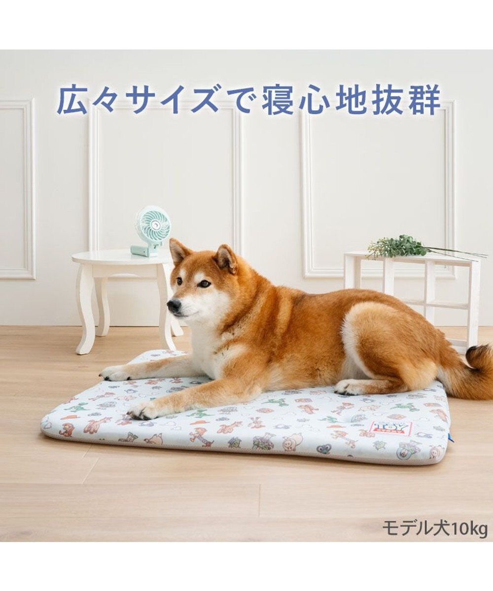 PET PARADISE ディズニー トイ・ストーリー もちっと クール マット Ｍ  《総柄》 