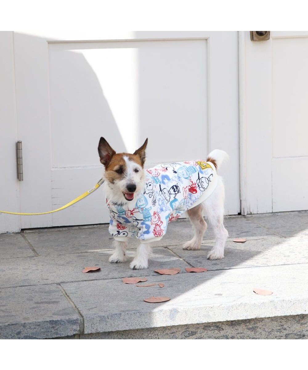 犬 服 スヌーピー フリース トレーナー 〔小型犬〕 ワンダフルストレッチ 総柄 犬服 犬の服 犬 服 ペットウエア ペットウェア ドッグウエア  ドッグウェア キャラクター 暖かい / PET PARADISE | 【通販】雑貨とペット用品の通販サイト | マザーガーデン＆ペットパラダイス