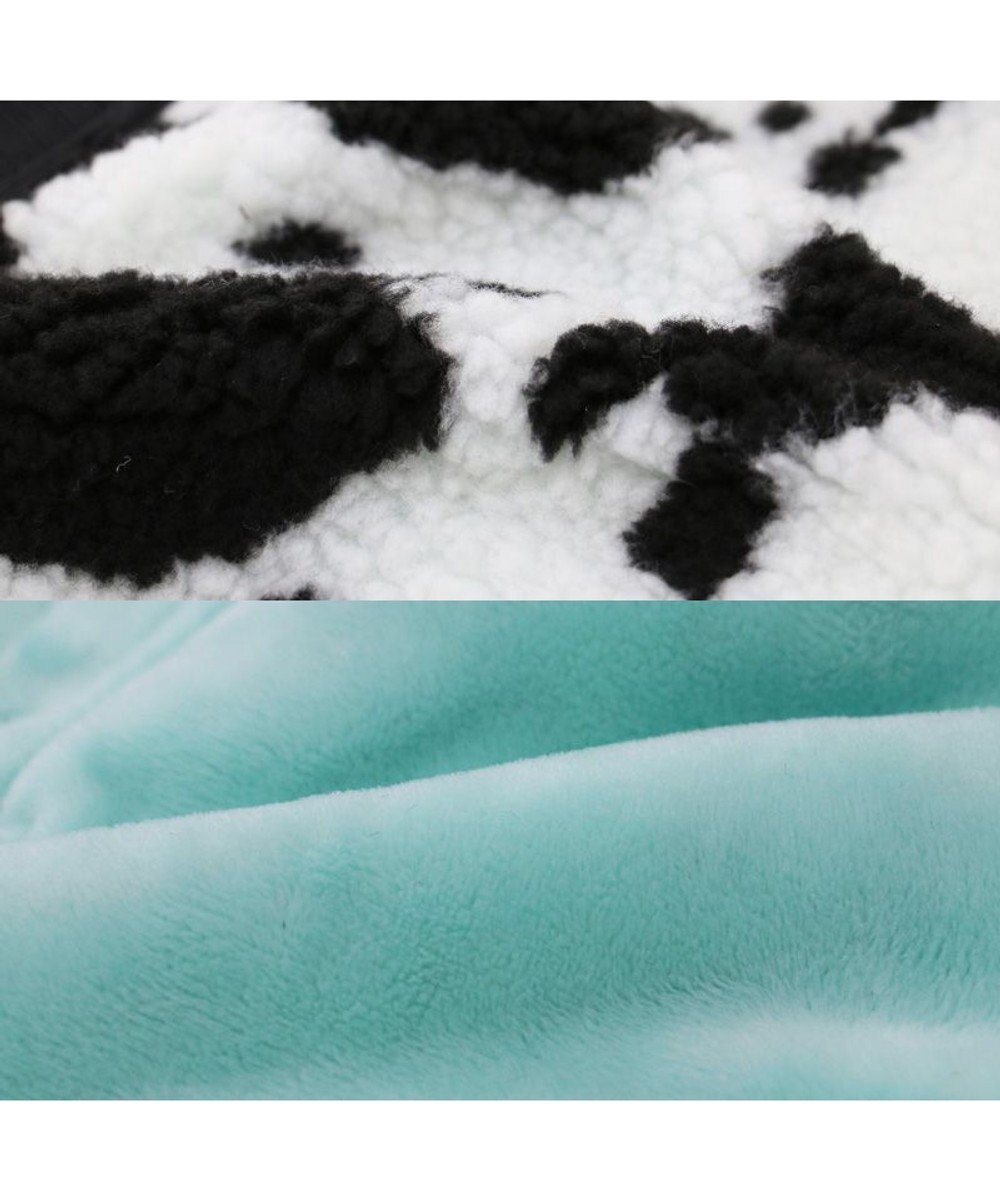 PET PARADISE Lee 牛柄 背中開きボアベスト 《白黒》 小型犬 