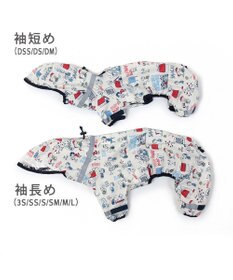 PET PARADISE スヌーピー 足付き レインコート《アメリカンビンテージ柄》中型犬 大型犬