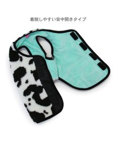Lee 牛柄 背中開きボアベスト 《白黒》 小型犬 / PET PARADISE