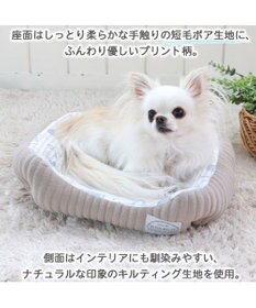 PET PARADISE 犬 ベッド キルト カドラーベッド (38×32cm) 《グレージュ/ ピンク/ ホワイト》