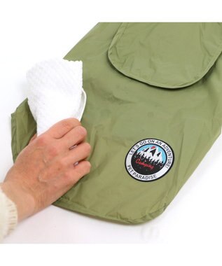 PET PARADISE 犬服 犬用品 ペットグッズ ペットウェア ペットパラダイス 犬 服 春 ジャケット 緑 【小型犬】 シェルジャケット 防水 撥水 アウトドア アウター レインコート ウィンドブレーカー ドッグウエア ドッグウェア おしゃれ梅雨対策 撥水 雨 雨の日 カーキ