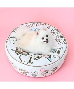 PET PARADISE 【限定250個】スヌーピー 限定 バースデー クッション 白~オフホワイト