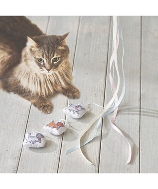 PET PARADISE ディズニー  ３兄弟 猫じゃらし マルチカラー