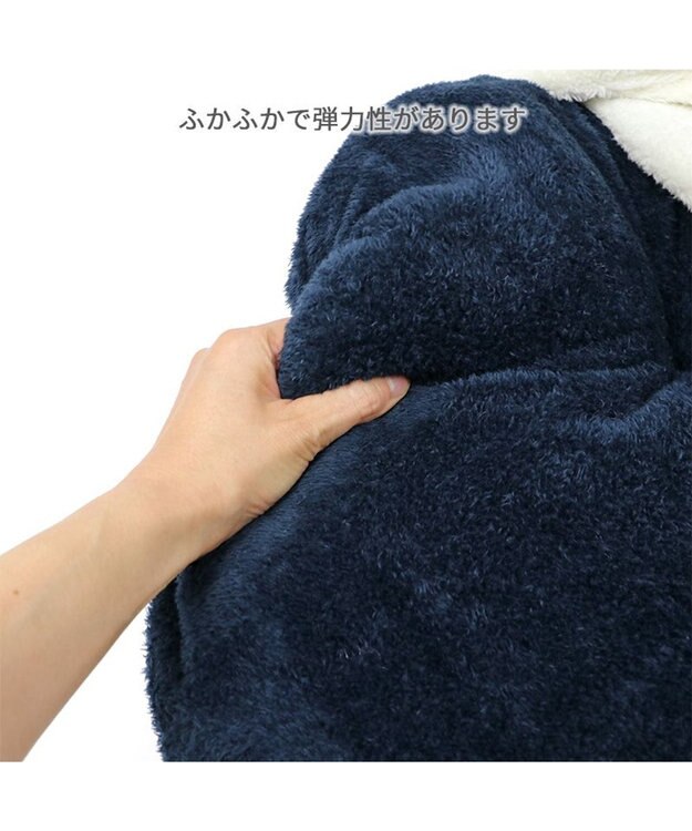 PET PARADISE ディズニー ミッキーマウス 遠赤外線 くつろぎマット 《ロゴ柄》 径75cm  ロゴ柄