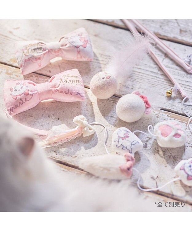PET PARADISE ディズニー マリー 猫 リボンおもちゃ 《ピンク / ベージュ》 ピンク