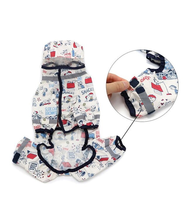 PET PARADISE スヌーピー 足付き レインコート《アメリカンビンテージ柄》中型犬 大型犬 ホワイト