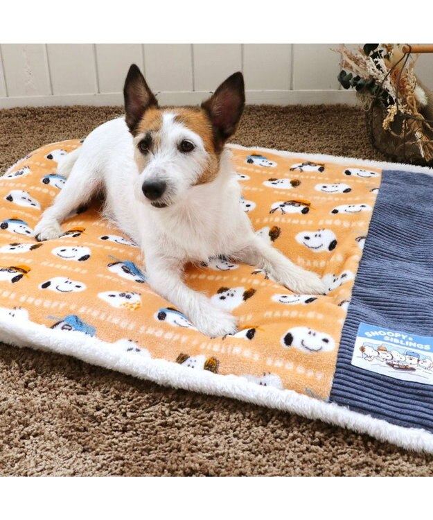 PET PARADISE スヌーピー 遠赤外線 ボアマット 《ブラザー柄 》四角型  (80×60cm) ブラザー柄