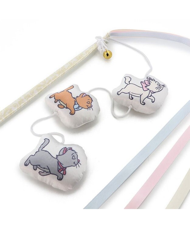 PET PARADISE ディズニー  ３兄弟 猫じゃらし マルチカラー